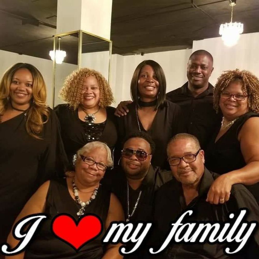 Meet your Posher, Nikki